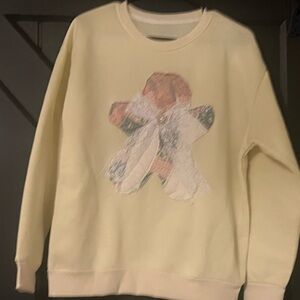 Women’s large sweatshirt